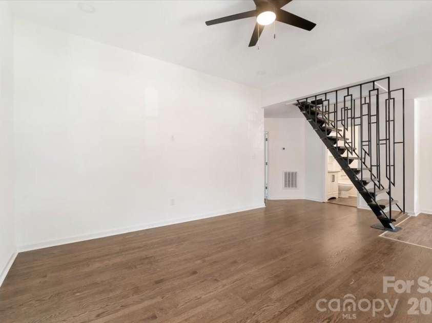2105 Woodlawn Street, Kannapolis, NC 28083.  MLS# CAR4334921, YatesRealty ID 8901. 