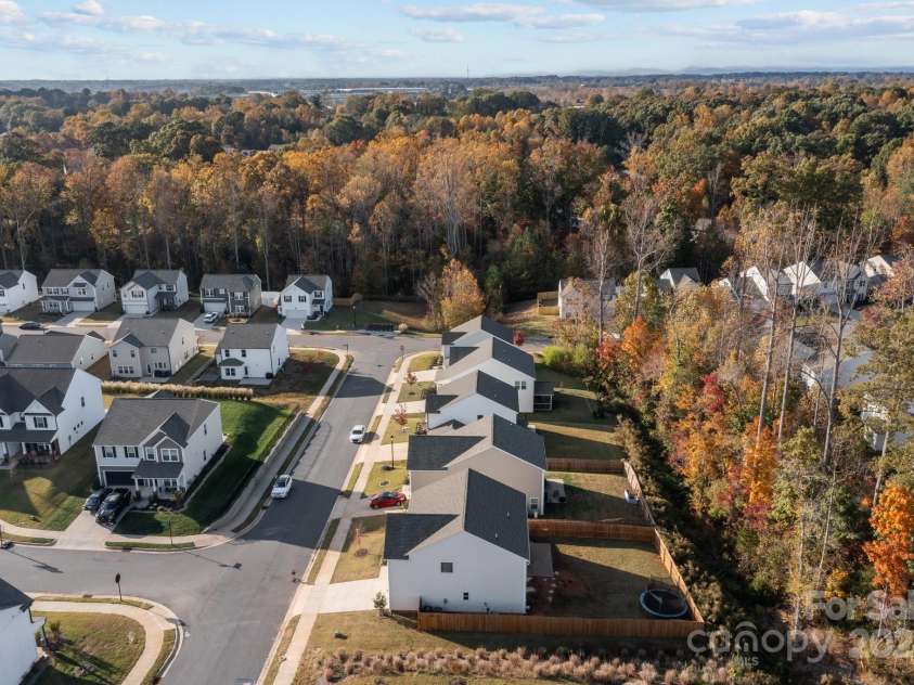 2680 Andes Drive, Statesville, NC 28625.  MLS# CAR4194173, YatesRealty ID 8903. 