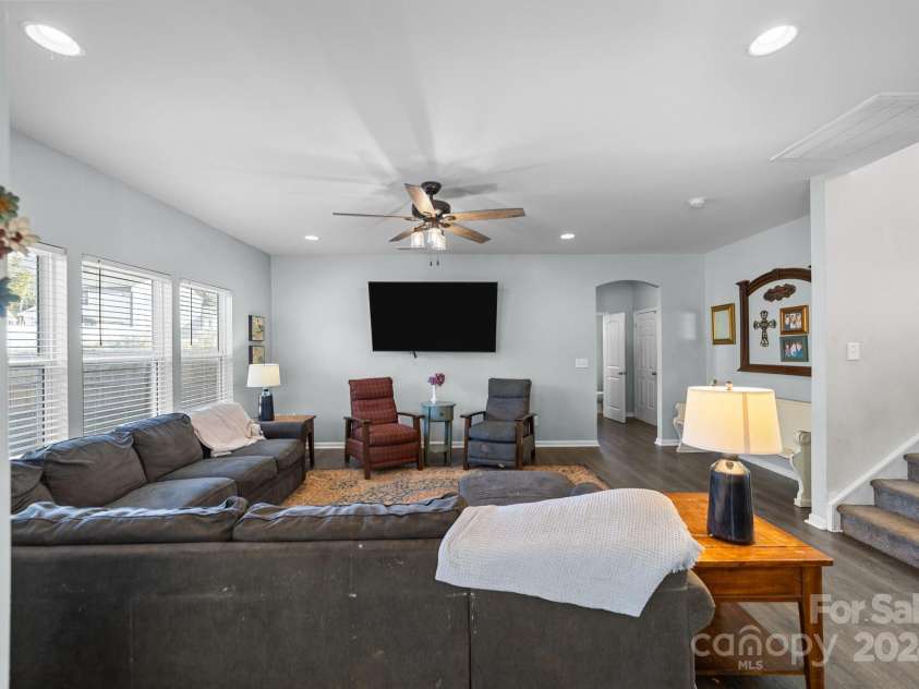 2680 Andes Drive, Statesville, NC 28625.  MLS# CAR4194173, YatesRealty ID 8903. 