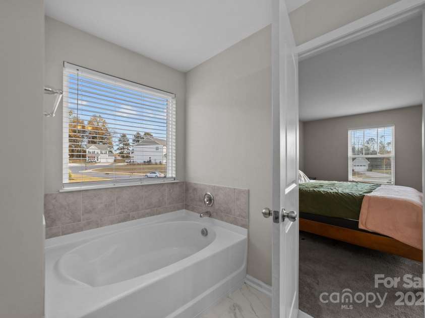 2680 Andes Drive, Statesville, NC 28625.  MLS# CAR4194173, YatesRealty ID 8903. 