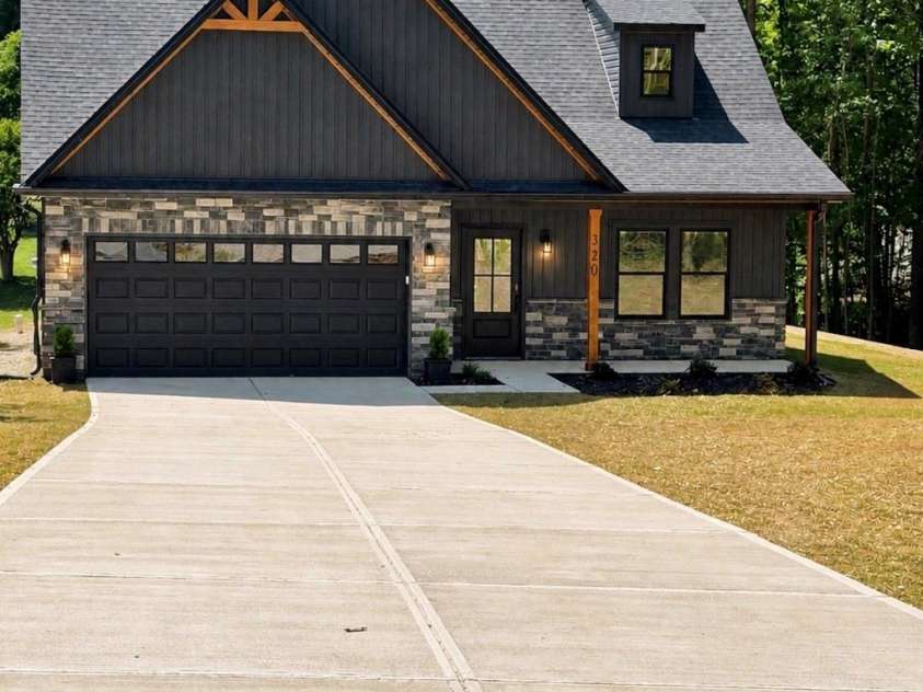 320 Blue Heron Road, Salisbury, NC 28146.  MLS# CAR4365828, YatesRealty ID 8904. 