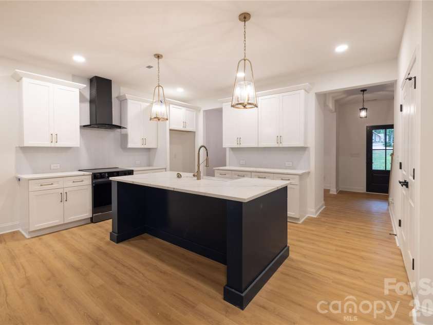 320 Blue Heron Road, Salisbury, NC 28146.  MLS# CAR4365828, YatesRealty ID 8904. 