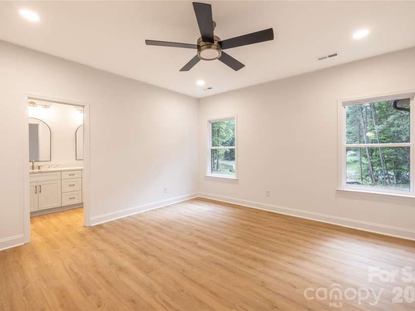 320 Blue Heron Road, Salisbury, NC 28146.  MLS# CAR4365828, YatesRealty ID 8904. 