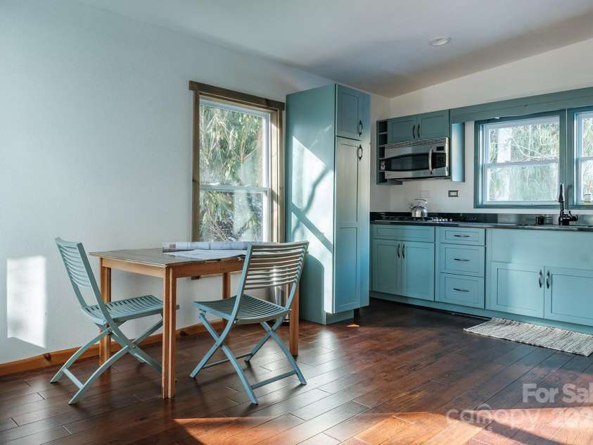 36 Dream Catcher Cove, Hayesville, NC 28904.  MLS# CAR4292828, YatesRealty ID 8904. 