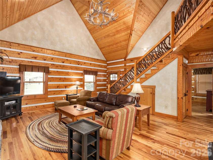 24 Rachels Circle, Maggie Valley, NC 28751.  MLS# CAR4361814, YatesRealty ID 8905. 