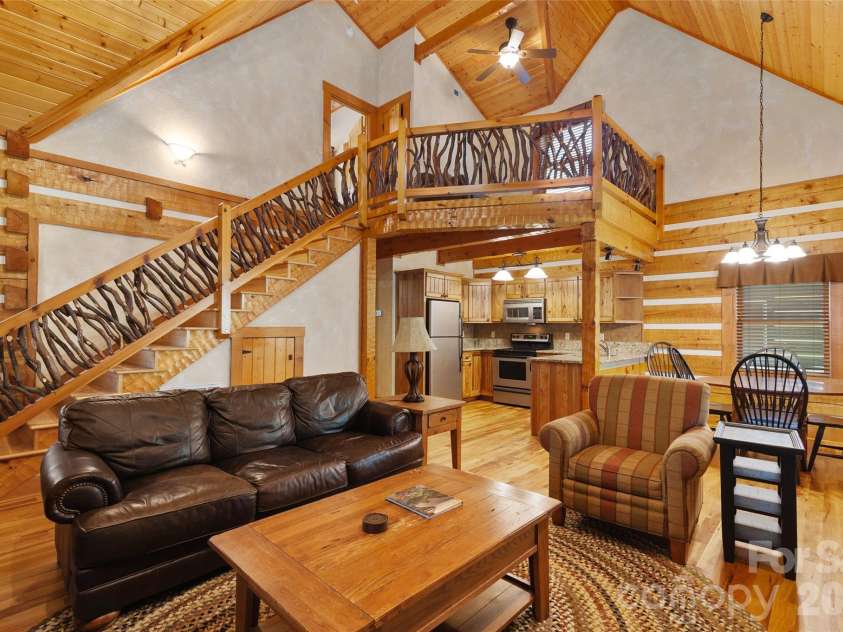 24 Rachels Circle, Maggie Valley, NC 28751.  MLS# CAR4361814, YatesRealty ID 8905. 