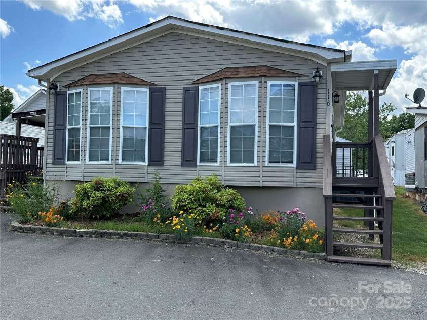 116 Dove Lane, New London, NC 28127.  MLS# CAR4249936, YatesRealty ID 8908. 