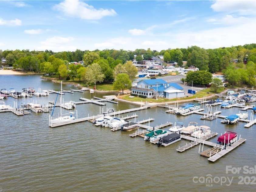 116 Dove Lane, New London, NC 28127.  MLS# CAR4249936, YatesRealty ID 8908. 