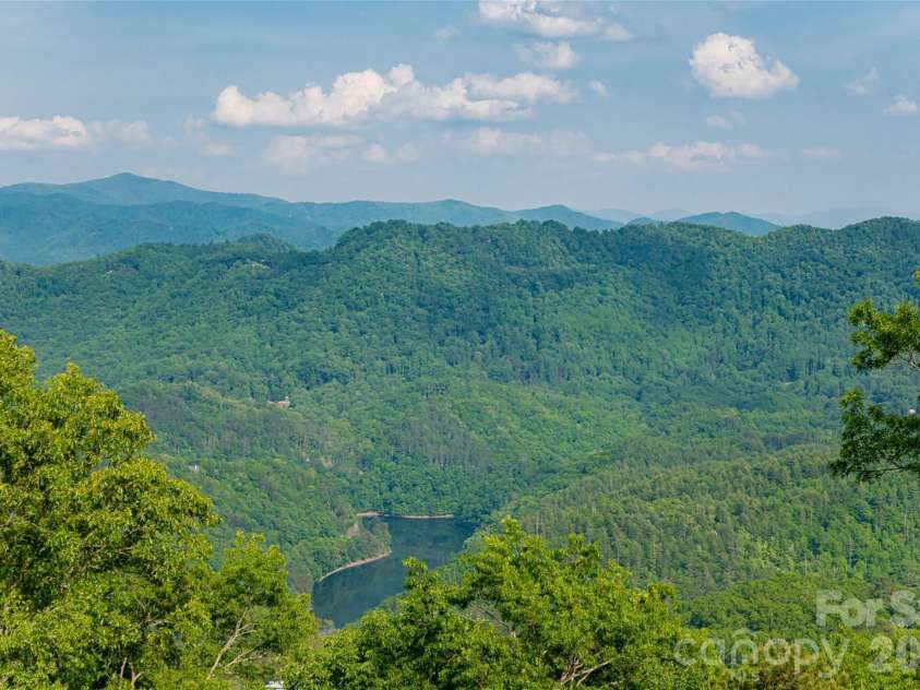 532 Tsali Crossing, Bryson City, NC 28713.  MLS# CAR4335485, YatesRealty ID 891. 