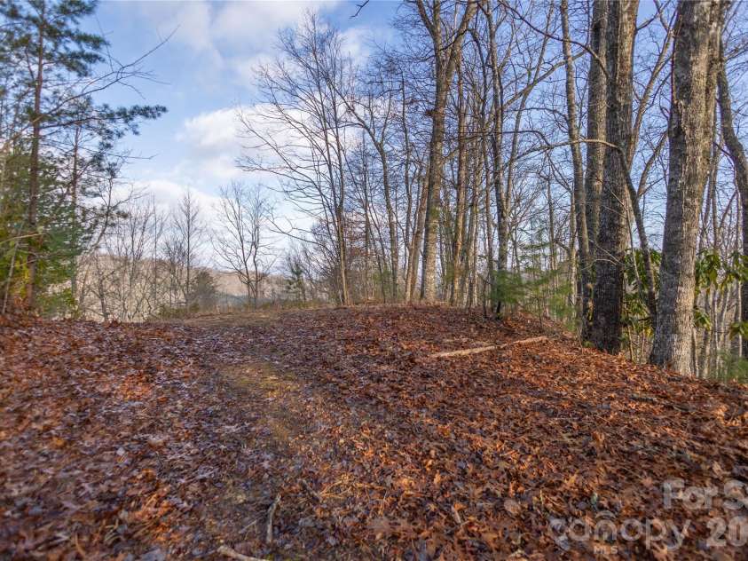 532 Tsali Crossing, Bryson City, NC 28713.  MLS# CAR4335485, YatesRealty ID 891. 