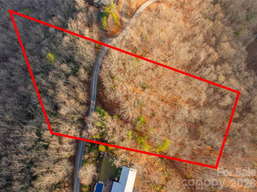 532 Tsali Crossing, Bryson City, NC 28713.  MLS# CAR4335485, YatesRealty ID 891. 