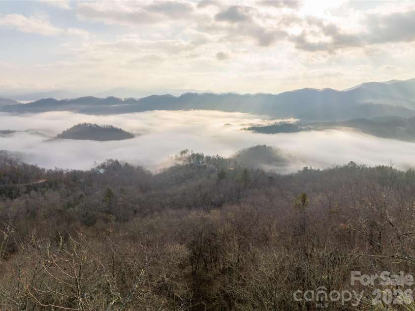 532 Tsali Crossing, Bryson City, NC 28713.  MLS# CAR4335485, YatesRealty ID 891. 