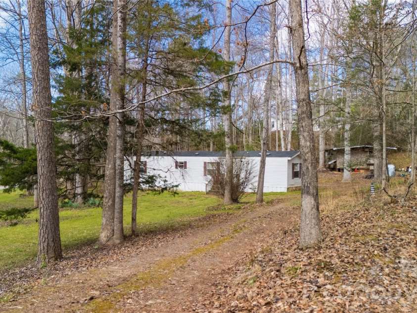 133 Birdie Watson Road, Rutherfordton, NC 28139.  MLS# CAR4366171, YatesRealty ID 8913. 