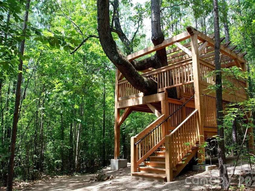 6243 Scuttle Lane, Denver, NC 28037.  MLS# CAR4412253, YatesRealty ID 8914. Tree House on Community Walking Trail