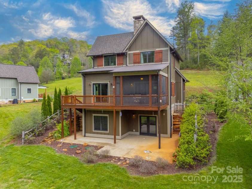 100 Grayling Drive, Cullowhee, NC 28723.  MLS# CAR4251913, YatesRealty ID 8915. 