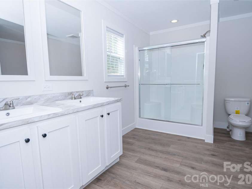 2026 Glory Land Way, Morganton, NC 28655.  MLS# CAR4366048, YatesRealty ID 8917. 