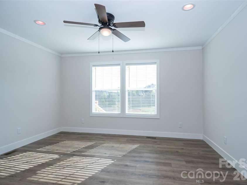 2026 Glory Land Way, Morganton, NC 28655.  MLS# CAR4366048, YatesRealty ID 8917. 