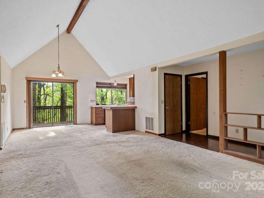 1020 Vineyard Road, Tryon, NC 28782.  MLS# CAR4252534, YatesRealty ID 8918. 