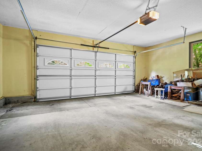 1020 Vineyard Road, Tryon, NC 28782.  MLS# CAR4252534, YatesRealty ID 8918. 