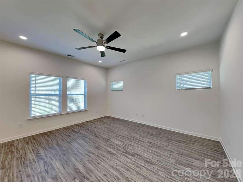 481 Hager Lake Road, Mooresville, NC 28115.  MLS# CAR4366201, YatesRealty ID 8918. 