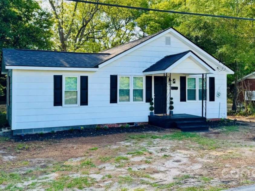 229 ACL Avenue, Cheraw, SC 29520.  MLS# CAR4252711, YatesRealty ID 8920. 