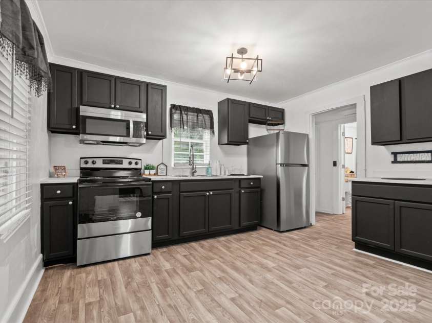 229 ACL Avenue, Cheraw, SC 29520.  MLS# CAR4252711, YatesRealty ID 8920. 