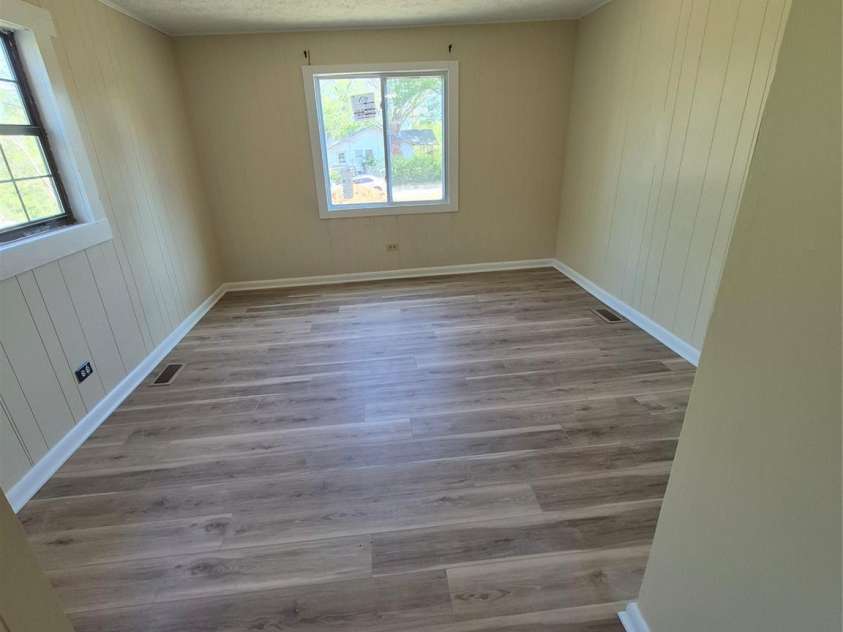 64 Third Street, Asheville, NC 28803.  MLS# CAR4252714, YatesRealty ID 8922. Br2