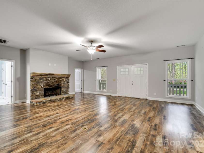 213 Pine Meadows Road, Bryson City, NC 28713.  MLS# CAR4252785, YatesRealty ID 8924. 