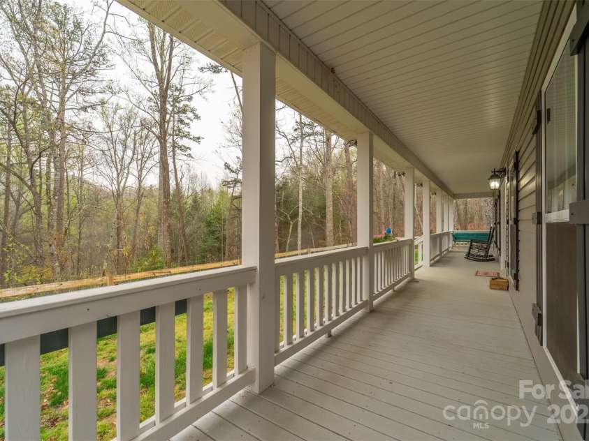 213 Pine Meadows Road, Bryson City, NC 28713.  MLS# CAR4252785, YatesRealty ID 8924. 