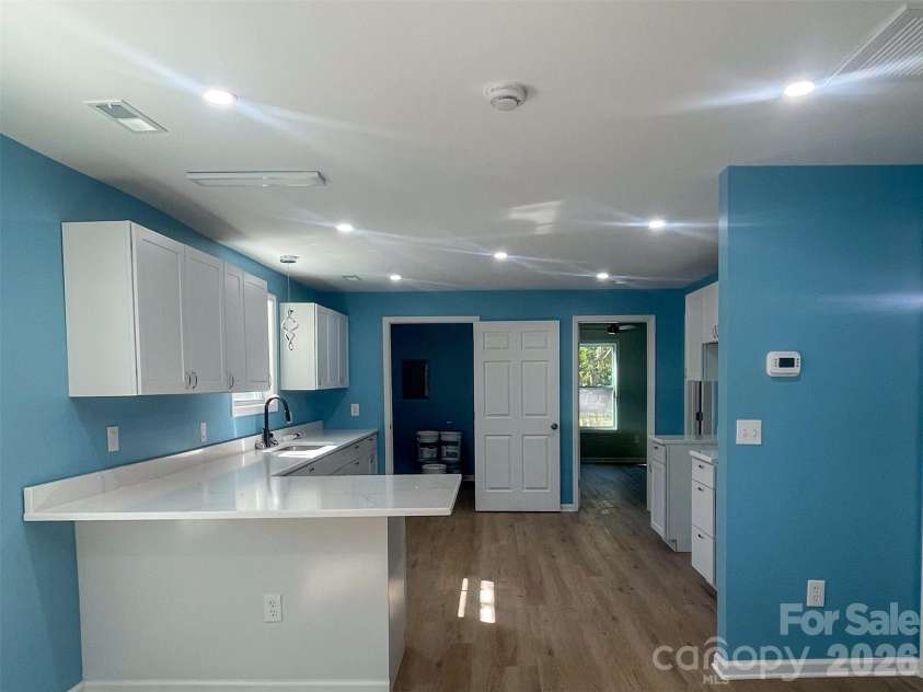 433 Clinton Avenue, Lancaster, SC 29720.  MLS# CAR4310556, YatesRealty ID 8924. 