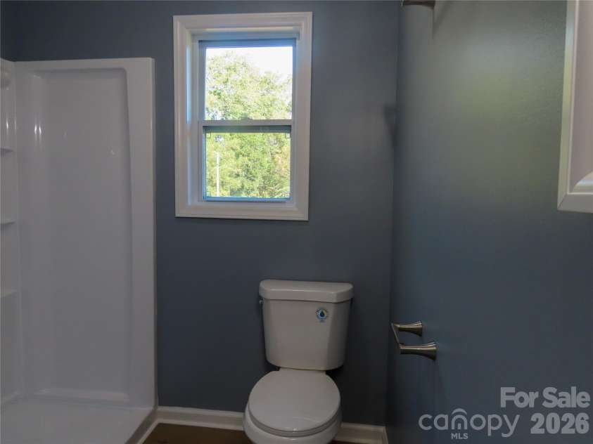 433 Clinton Avenue, Lancaster, SC 29720.  MLS# CAR4310556, YatesRealty ID 8924. 