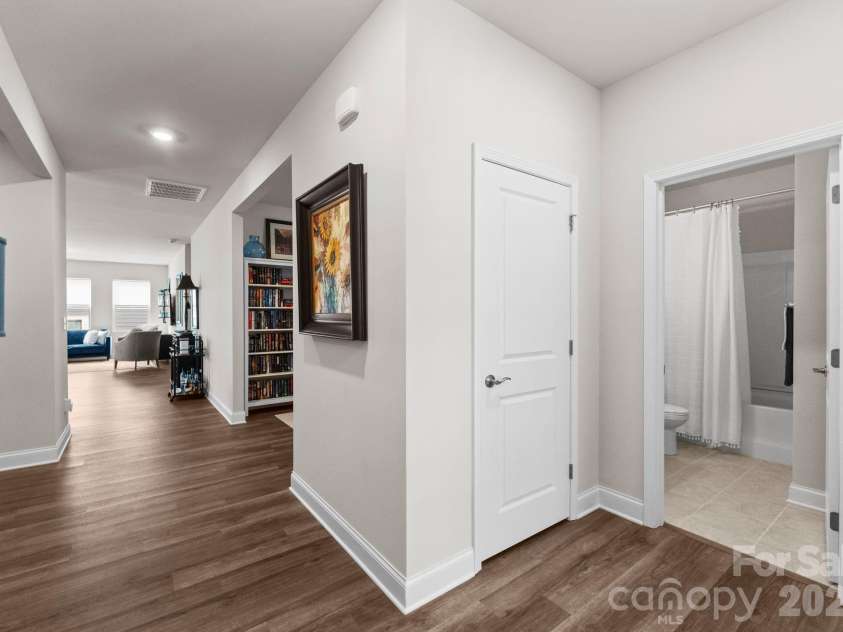 2004 Bonds Lane, Fort Mill, SC 29715.  MLS# CAR4343014, YatesRealty ID 8926. 