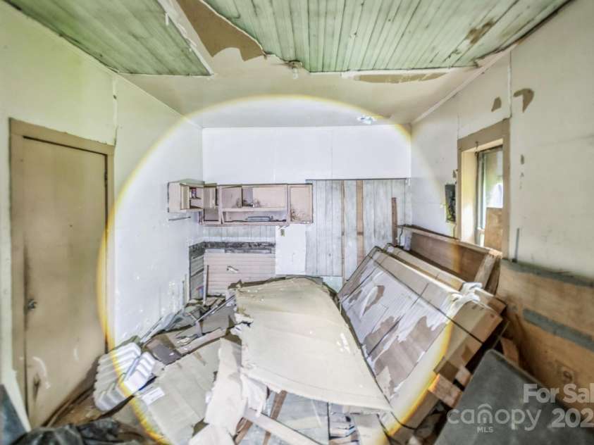 173 Ridley Street, Marion, NC 28752.  MLS# CAR4252775, YatesRealty ID 8928. 