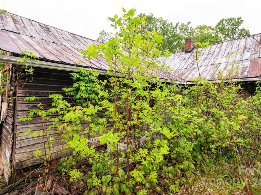 173 Ridley Street, Marion, NC 28752.  MLS# CAR4252775, YatesRealty ID 8928. 