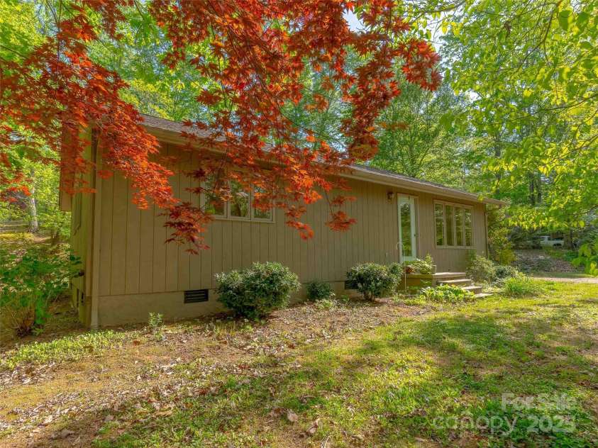 1240 Blanton Street, Columbus, NC 28722.  MLS# CAR4250833, YatesRealty ID 8929. 