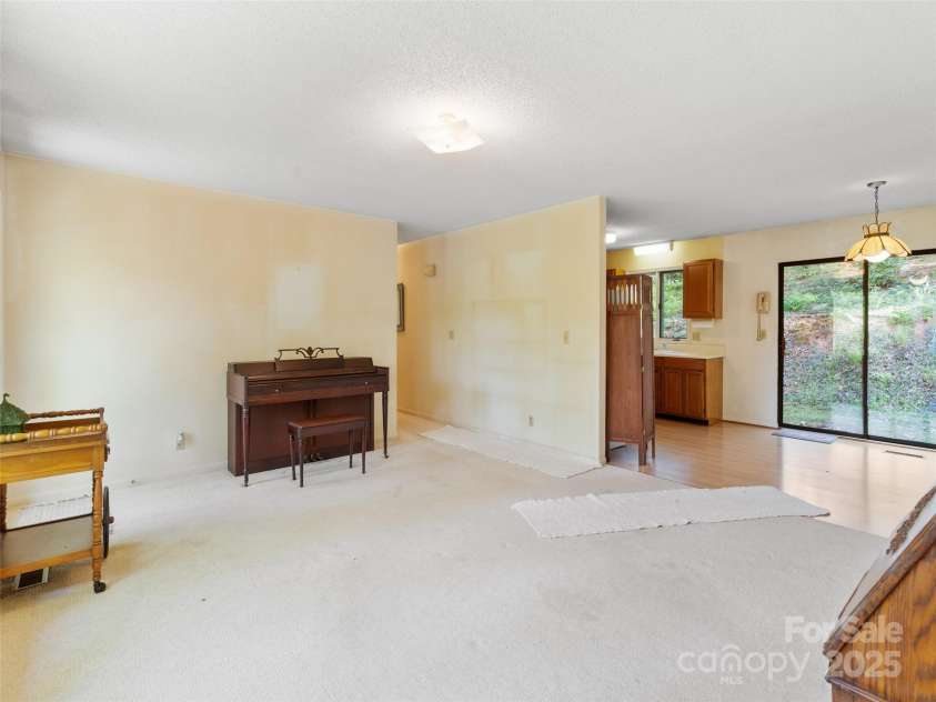 1240 Blanton Street, Columbus, NC 28722.  MLS# CAR4250833, YatesRealty ID 8929. 