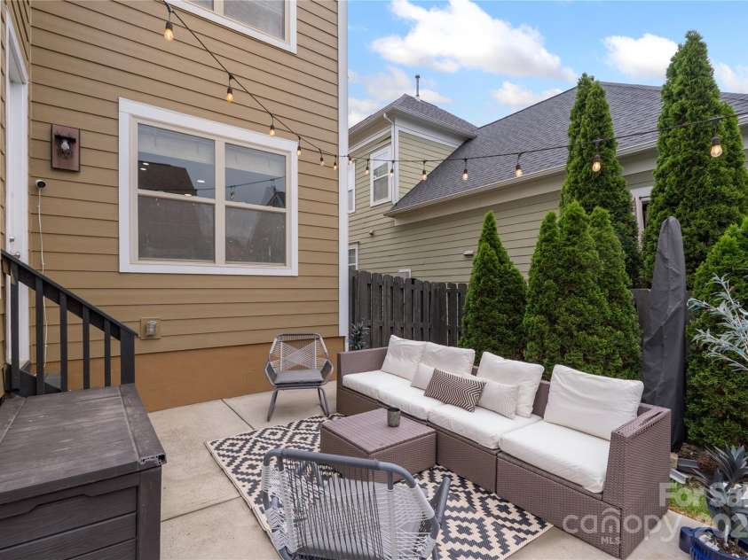 1117 Cedar Park Drive, Pineville, NC 28134.  MLS# CAR4242101, YatesRealty ID 8934. 