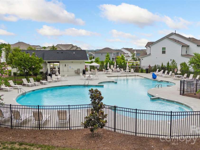 1117 Cedar Park Drive, Pineville, NC 28134.  MLS# CAR4242101, YatesRealty ID 8934. 