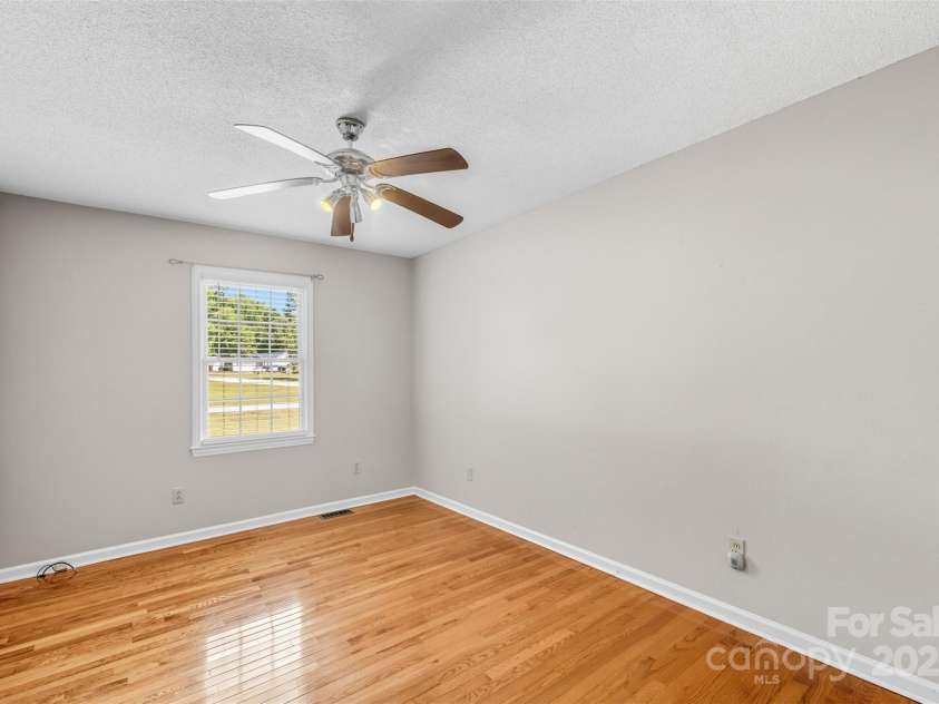 2282 White Pine Court, Lancaster, SC 29720.  MLS# CAR4305031, YatesRealty ID 8934. 