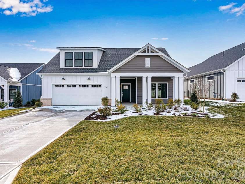 235 Alenda Lux Circle, Mooresville, NC 28115.  MLS# CAR4280344, YatesRealty ID 8936. 