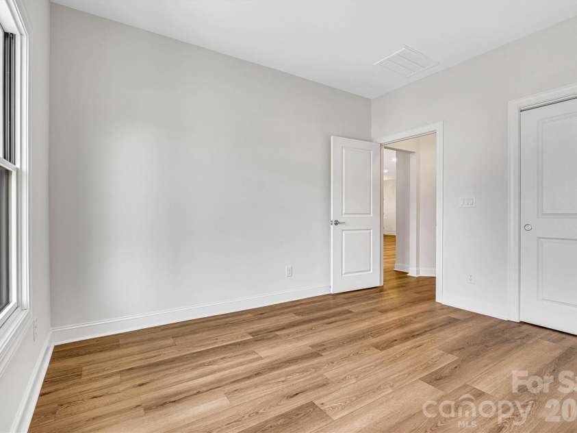 235 Alenda Lux Circle, Mooresville, NC 28115.  MLS# CAR4280344, YatesRealty ID 8936. 
