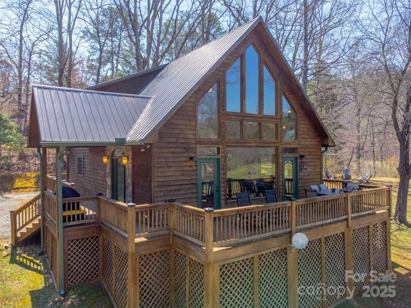 164 Twin Oaks Estates, Sylva, NC 28779.  MLS# CAR4241354, YatesRealty ID 8937. 