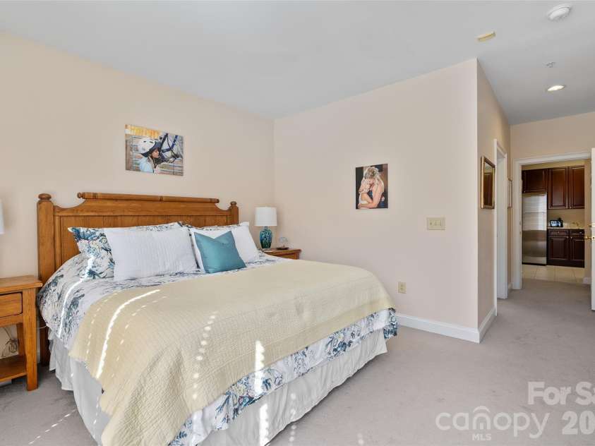 91 Glenview Lane, Maggie Valley, NC 28751.  MLS# CAR4312571, YatesRealty ID 8940. 