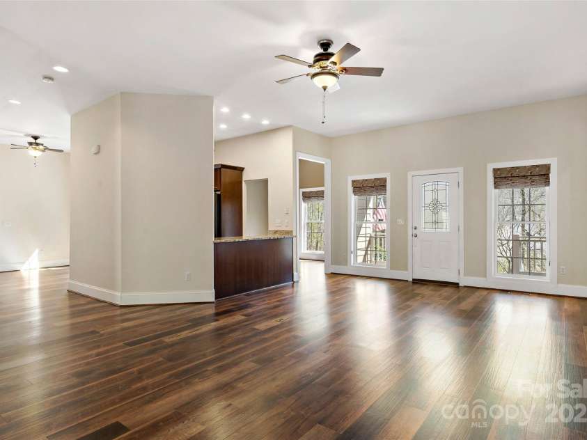 941 Wash Freeman Road, Hendersonville, NC 28792.  MLS# CAR4227062, YatesRealty ID 8941. Open access to dining and kitchen and large front windows
