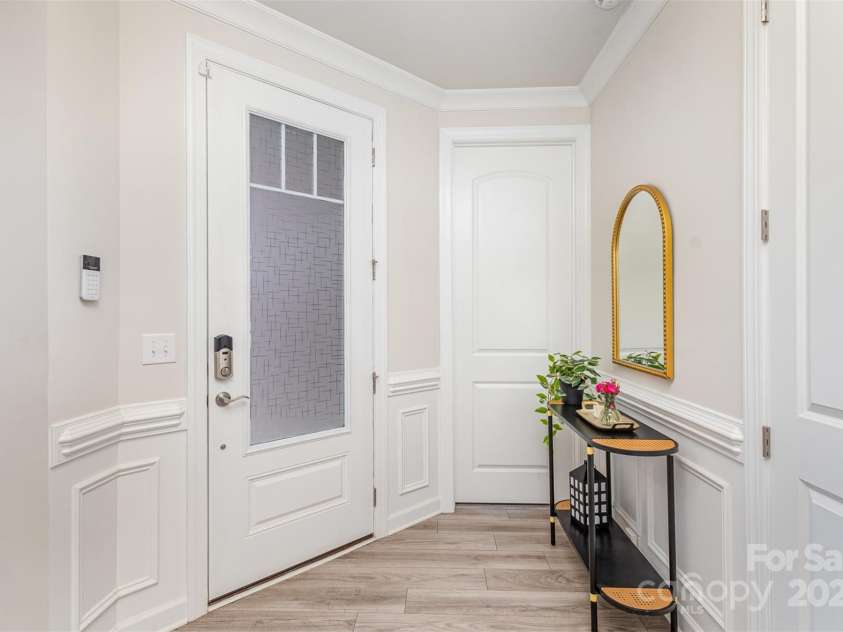 9534 Liberty Hill Drive, Mint Hill, NC 28227.  MLS# CAR4278343, YatesRealty ID 8943. Foyer