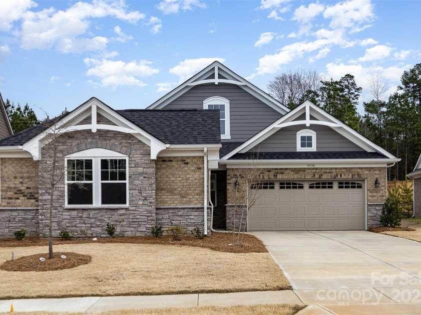 9534 Liberty Hill Drive, Mint Hill, NC 28227.  MLS# CAR4278343, YatesRealty ID 8943. Front View