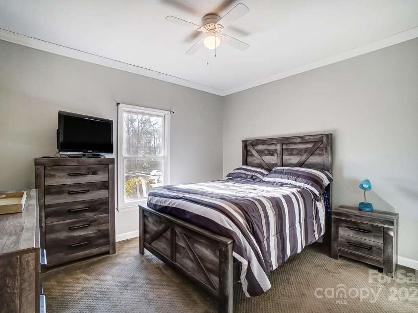 952 Hummingbird Lane, Rock Hill, SC 29732.  MLS# CAR4209295, YatesRealty ID 8944. 