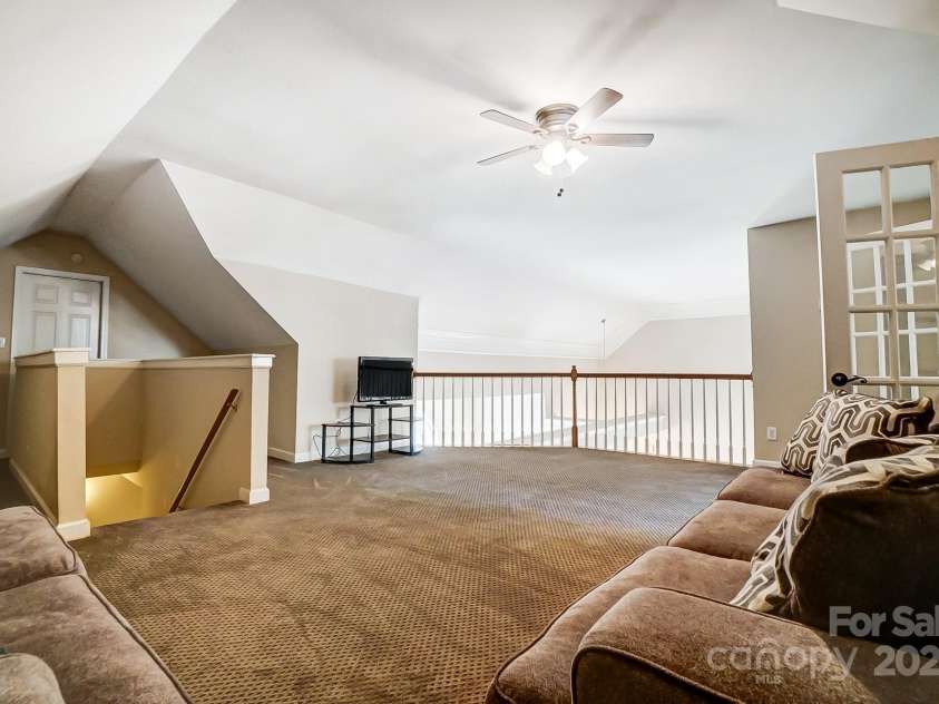 952 Hummingbird Lane, Rock Hill, SC 29732.  MLS# CAR4209295, YatesRealty ID 8944. 