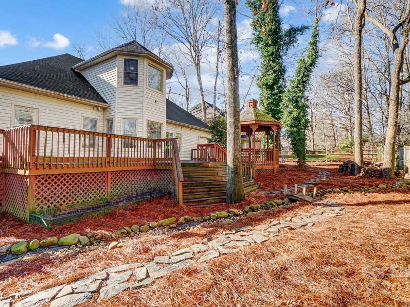 952 Hummingbird Lane, Rock Hill, SC 29732.  MLS# CAR4209295, YatesRealty ID 8944. 