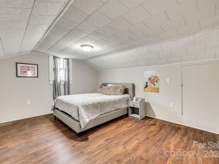 119 Hemphill Avenue, Chester, SC 29706.  MLS# CAR4222125, YatesRealty ID 8947. 